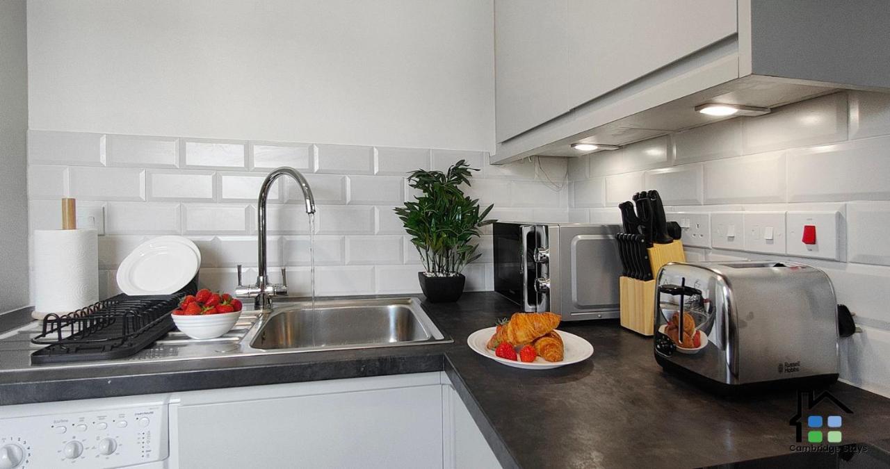 Cambridge Stays Central Apart Hotel 1Br Flats-Easy Walk To City Centre-Parking Εξωτερικό φωτογραφία